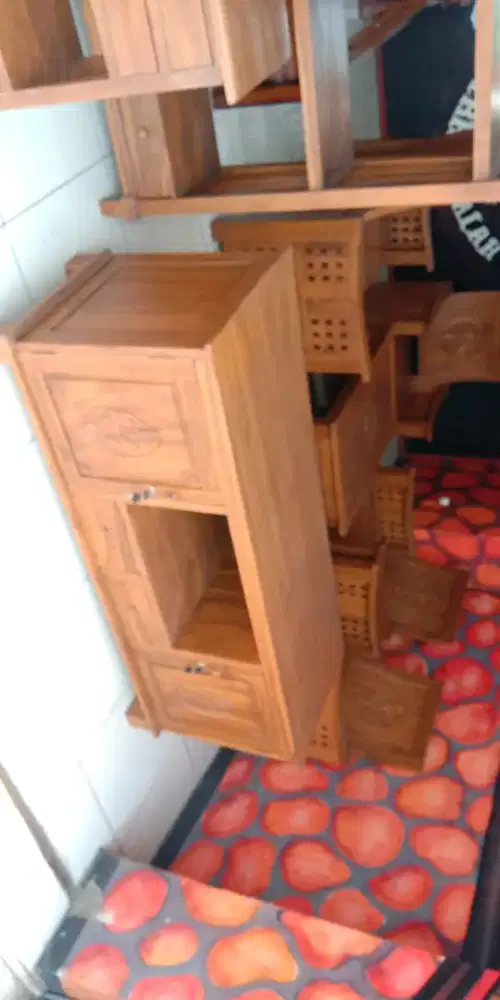 Buffet minimalis jati