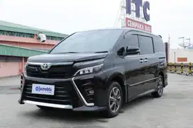 2018 TDP 14JT Toyota Voxy 2.0 Bensin-AT Hitam
