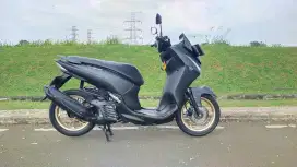 Yamaha Lexi black matte like new 2019