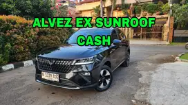 CASH WULING ALVEZ EX SUNROOF AT 2023 km  ce terawat almaz se mulus
