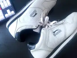 Sepatu Slazenger Leisure Classic Shoes Original