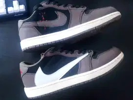Sepatu Nike Traviss Mocca Vietnam