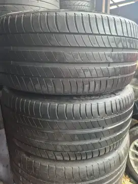 Ban copotan BMW Mechlin premacy3 ZP RFT 245/40 R80% 2022..2pcs