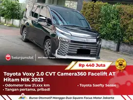 [ LOW KM ] Toyota Voxy 2.0 CVT TSS Facelift AT Hitam 2023 2024