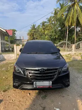 Innova V diesel