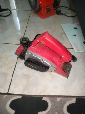Mesin serut modern, masih bagus banget