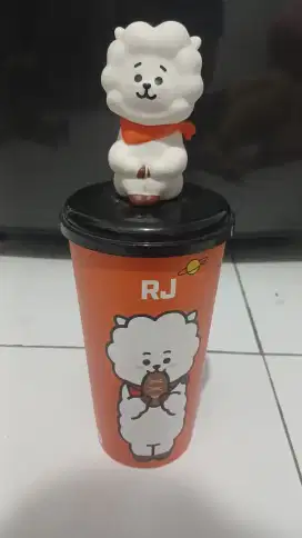 TUMBLER KPOP BTS × LINE FRIENDS