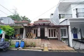 Dijual Rumah di Taman Ubud Cempaka Selatan Dekat Tol Karawaci J-11289