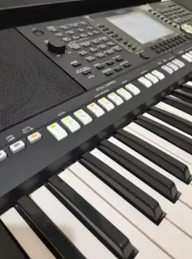 JUAL ALAT MUSIK PIANO KEYBOARD YAMAHA PSR S950 SPRTI BARU GRESS NORMAL