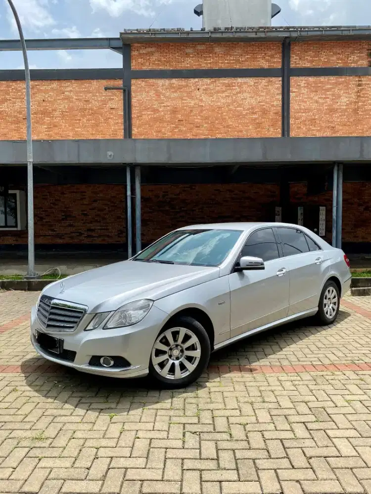 mercedes benz E 200 CGI
