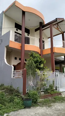 Harga Dibawah Pasar Rumah 3 Lantai View Indah Di Merjosari Area Kampus