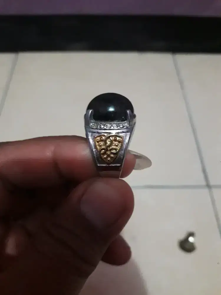 Batu cincin buat yang hobi