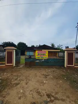 Dijual Rumah dan Perkarangan