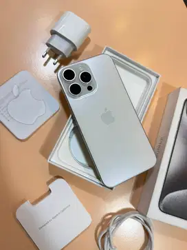 iPhone 15 proMax 256gb white ibox