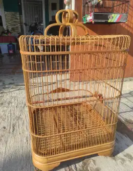 Kandang oval istimewa