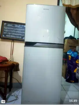 kulkas merk panasonic