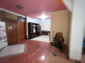 Dijual Rumah Strategis SHM – Luas Tanah 274 m², Bangunan 250 m², 5,5M