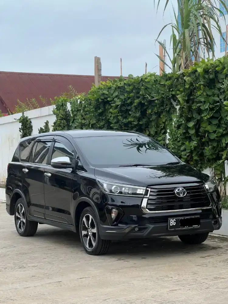 Innova 2.4 Venturer Solar AT 2021