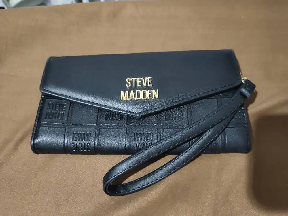 Dompet Long Steve Madden