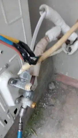 Service AC dan water