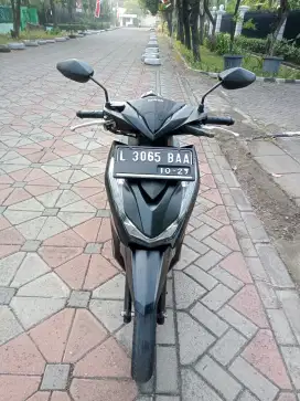 Beat deluxe 2022 KM 32rb barang sgt bagus siap pakai samsat ketintang