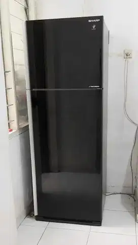 Kulkas 2 Pintu Sharp J Tech Jumbo