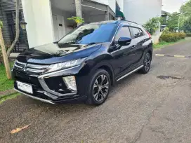 Mitsubishi Eclipse Cross 1.5 Ultimate AT tahun 2020 warna Hitam