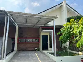 Disewakan Rumah di Green Ara  Harapan Indah Bekasi Nempel SCG