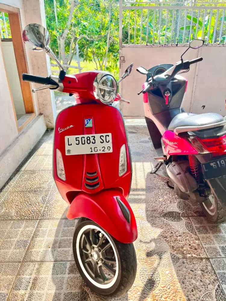 Dijual vespa primavera 2019 mulus milik saya pribadi