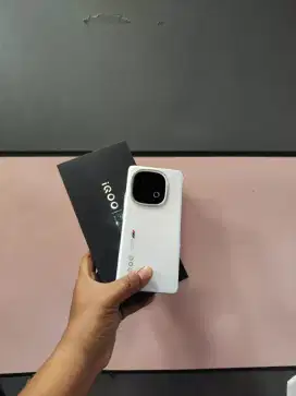 Iqoo 13 16/512gb Fullset Garansi On Februari 2026