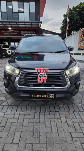 Toyota Innova V 2.4 Diesel Matic Tahun 2022 Kondisi Mulus Terawat