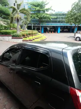 Kaca film bisa pesan antar