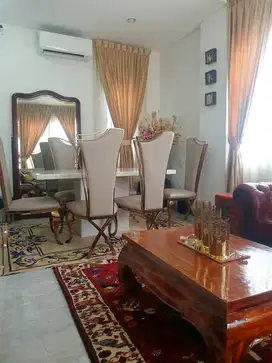 Rumah Lavon 2 European style: in- & outside