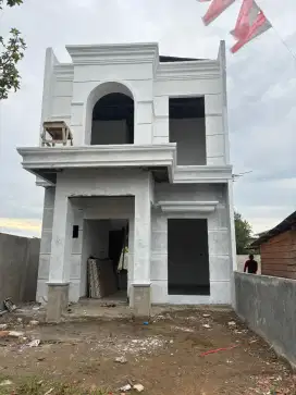 RUMAH MEWAH BUKIT BARU POLIGON
