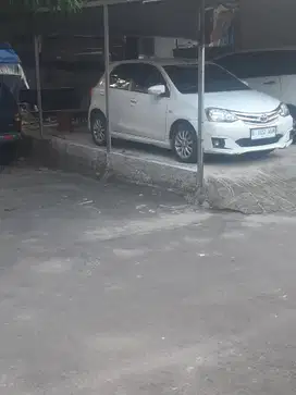 Toyota Etios Valco 2014 Bensin