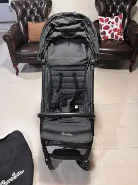 Dijual stroller cocolatte iconic plus
