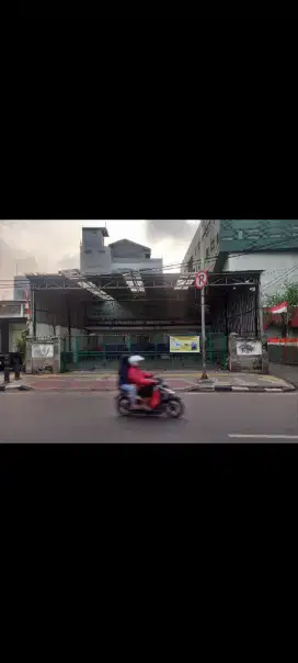 Di sewakan utk kantor dan tempat usaha