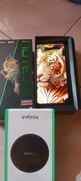 Jual hp infinix note 30 pro fullset dan minus pemakaian pribadi