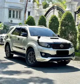 Fortuner VNT 2.5 TRD A/T 2014 odo47ribu