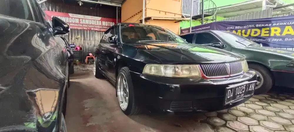 Mitsubishi lancer GLXi 2002 manual