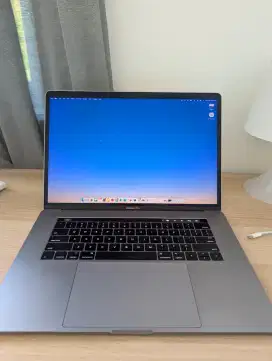Macbook Pro 15 inch mulus