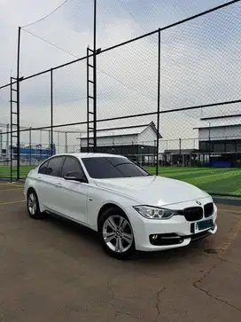 [ Nik 2013 ] Bmw 320i / 320 F30 Sport 2013  Putih