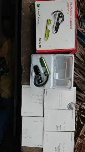 Headset Bluetooth Sony Ericsson HBH-PV712 FullSet dus Rare 55ribu
