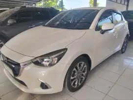 MAZDA KM 30 DP 1JT.