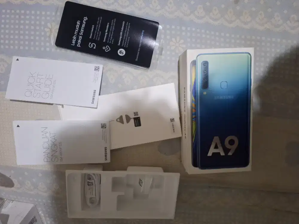 SAMSUNG A9 MULUS LIKE NEW