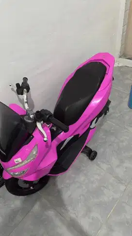 Mainan motor listrik anak