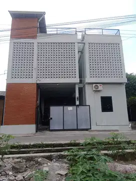 DIJUAL KOST EXLCUSIVE DEKAT KAMPUS UTY JOMBOR
