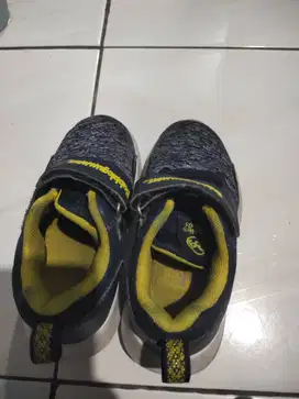 Sepatu anak bublegummers