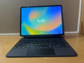 Ipad Pro 11/ 128 GB. Gen3 dengan KeyBoard