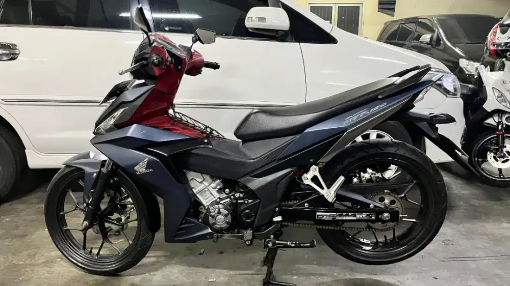 Honda Supra GTR 150 istimewa